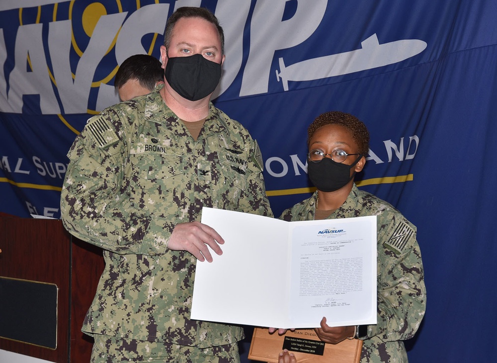 NAVSUP FLC San Diego Commanding Officer awards Sailors of the Quarter