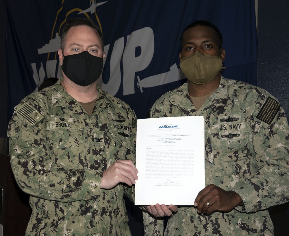 NAVSUP FLC San Diego Commanding Officer awards Sailors of the Quarter