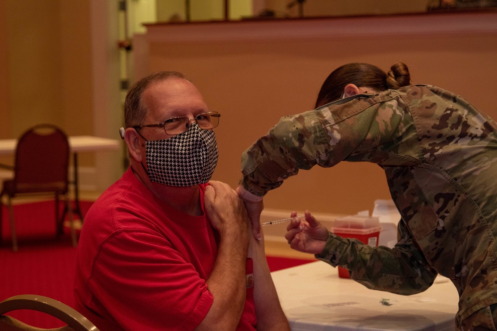 Alabama National Guard operates mobile vaccination clinic in Enterprise