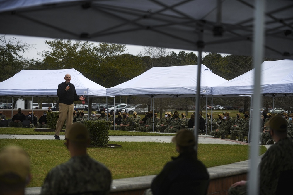 Director, Naval Nuclear Propulsion Program Holds All-Hands Call at Naval Nuclear Power Training Command