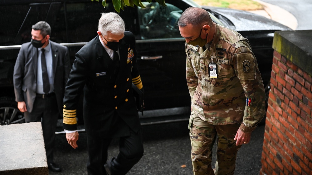 USSOUTHCOM Commander Admiral Faller visits the IADC