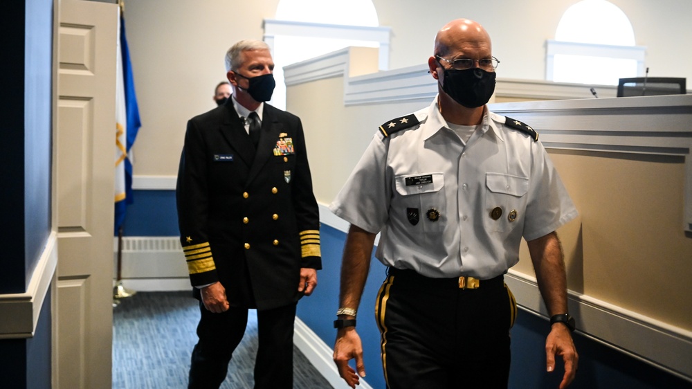 USSOUTHCOM Commander Admiral Faller visits the IADC