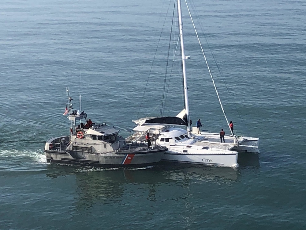 Coast Guard, local EMS medevac injured mariner off the coast of Oregon Inlet, N.C.