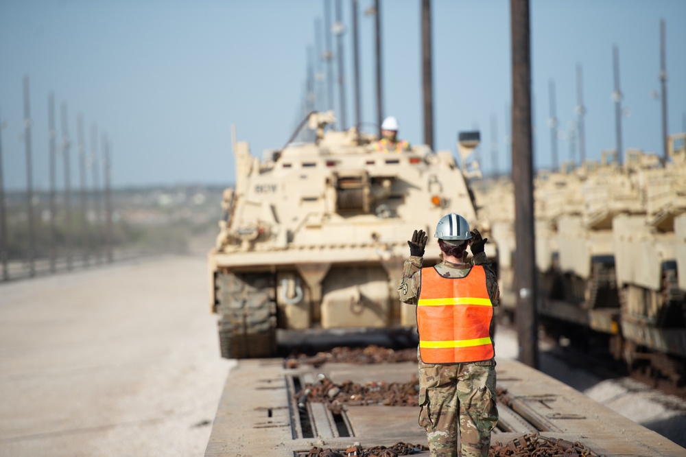 Texas Guard receives first delivery of new tanks