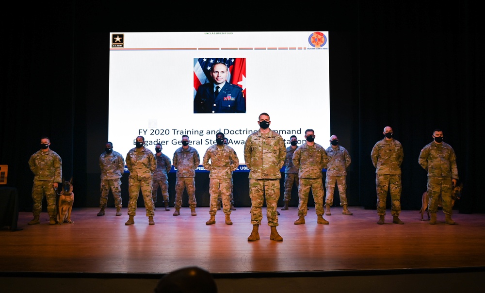 TRADOC Award ceremony