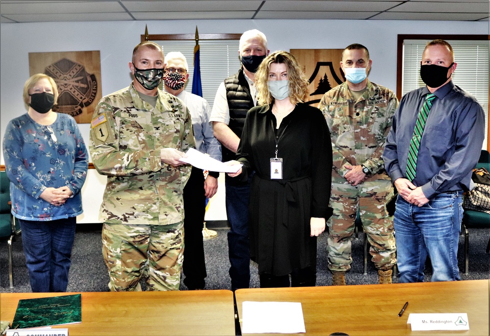 Fort McCoy signs IGSA with Wisconsin’s Vernon County