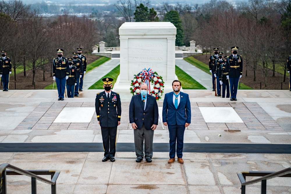 In honor of Medal of Honor Day, Medal of Honor Recipients U.S. Navy Master Chief Special Warfare Operator Edward Byers, Jr. and U.S. Army 1st Lt. Brain Thacker participate in an Army Full Honors Wreath-Laying Ceremony at the Tomb of the Unknown Soldier