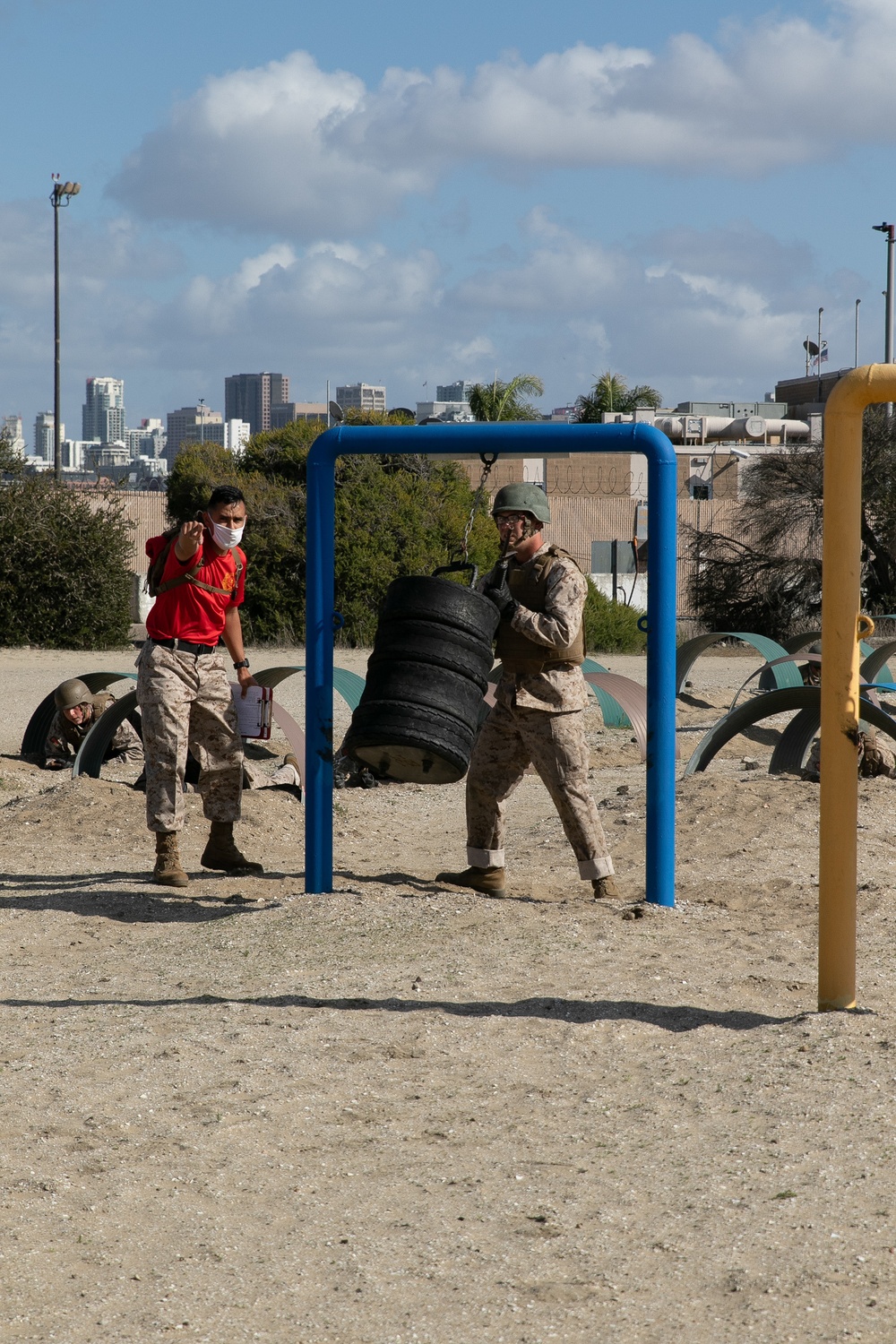 Recruits conduct training exercise at MCRD San Diego