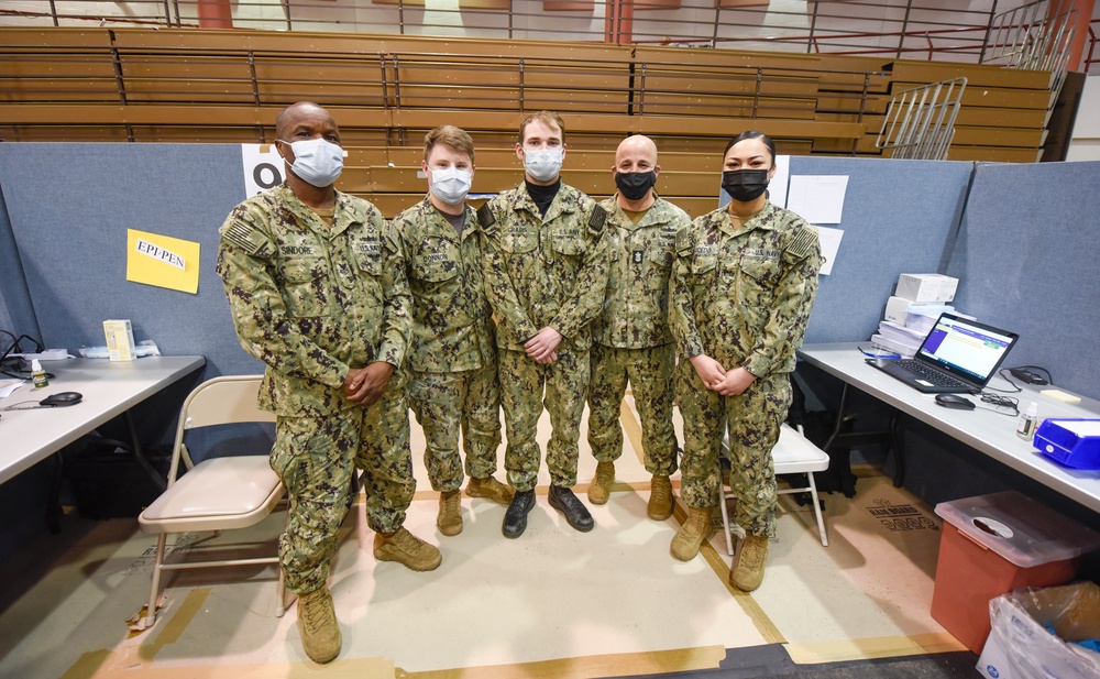 MCPON Visits Sailors Supporting Queens Community Vaccination Center