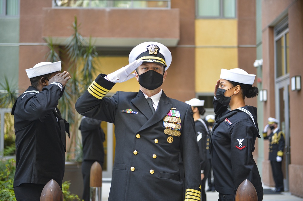 Capt. Ted Carlson assumes command of Naval Base San Diego from Capt. Mark Nieswiadomy