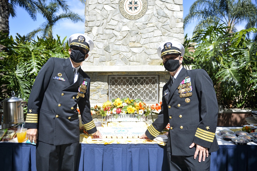 Capt. Ted Carlson assumes command of Naval Base San Diego from Capt. Mark Nieswiadomy