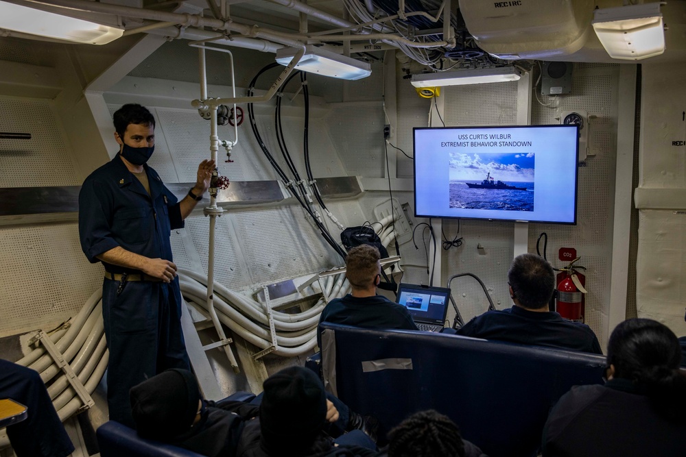 USS Curtis Wilbur Conducts Extremist Behavior Stand-down Training