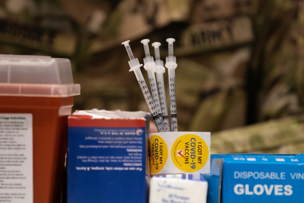 Alabama National Guard operates mobile vaccination clinic in Ozark