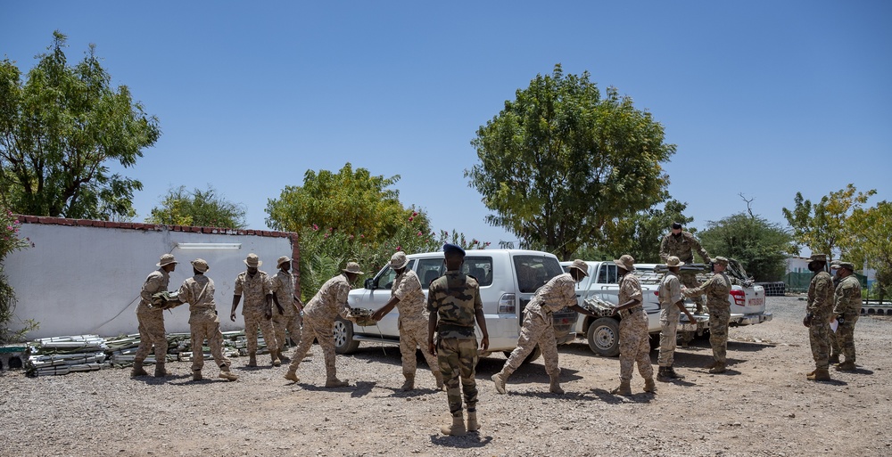 Civil Affairs Team delivers bedding supplies to Armed Forces of Djibouti Military Academy