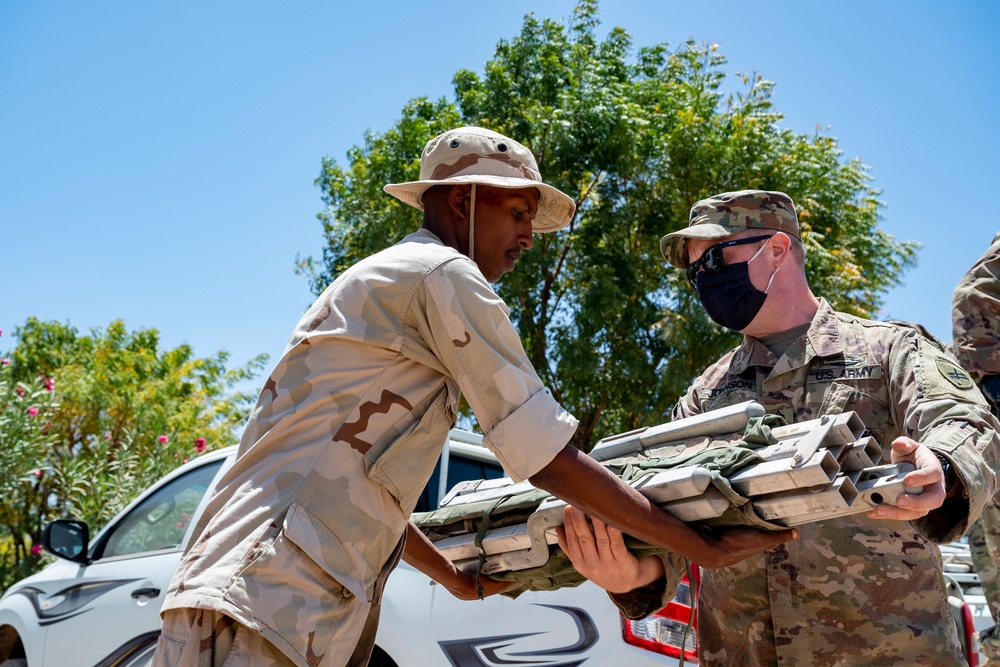 Civil Affairs Team delivers bedding supplies to Armed Forces of Djibouti Military Academy