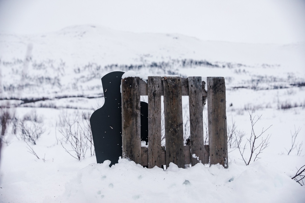 LAR Marines with MRF-E Execute a Live-Fire Range