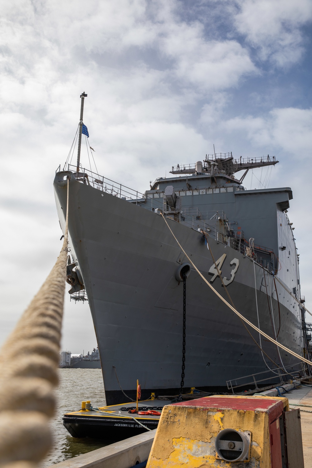 USS Fort McHenry