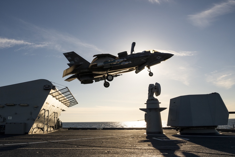 F-35B performs a ski jump take off from ITS Cavour