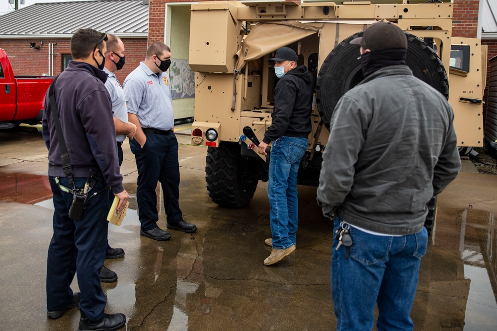 Camp Lejeune Fire and Emergency Services learn about the JLTV