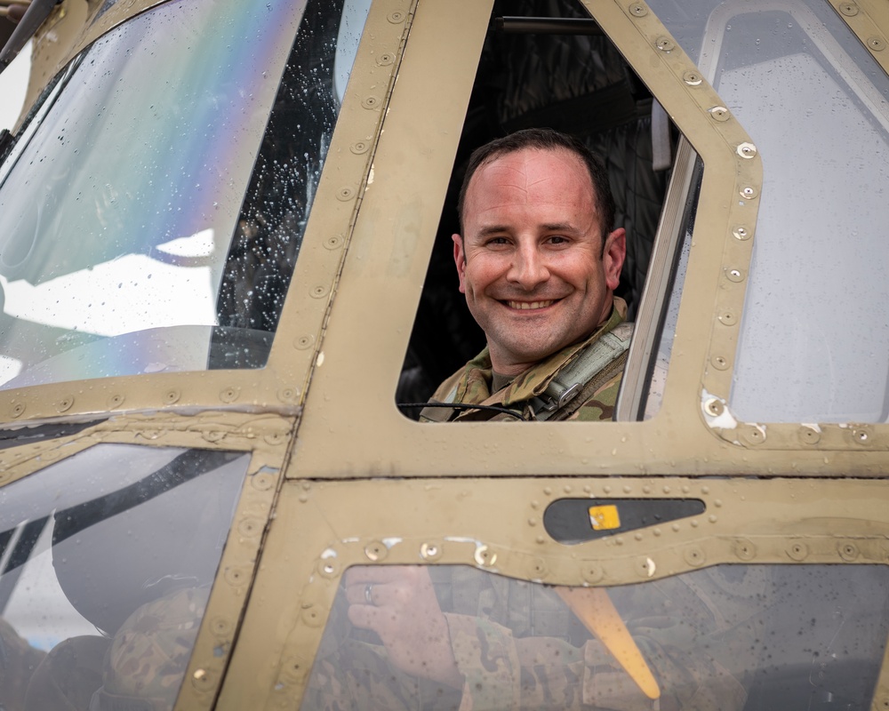 Chief Warrant Officer 4 Jason Rassi fini flight March 25, 2021