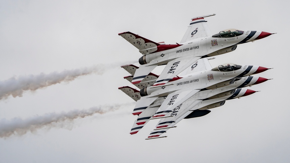 USAF Thunderbirds certify for 2021 season