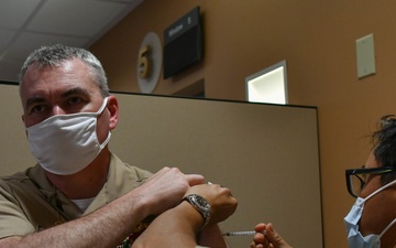 NNPTC Leadership Receives COVID-19 Vaccination