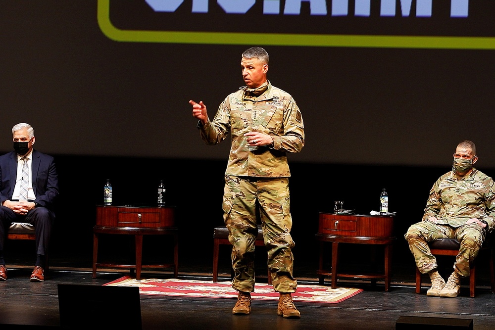 Army seeks solutions to critical issues during solarium