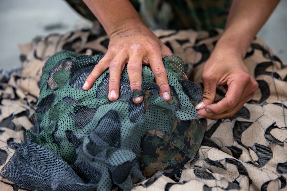 IMC Marines learn about field craft, radios