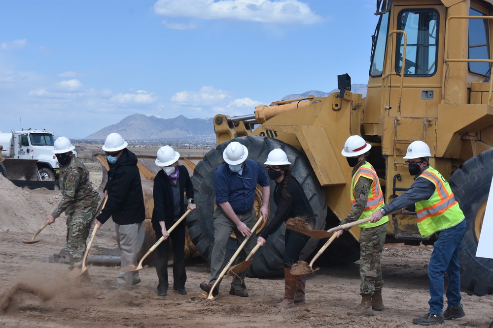 AFRL and USACE hold groundbreaking ceremony at KAFB