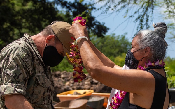 Blessing at Loko Pa’aiau Fishpond