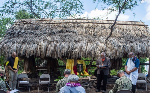 Blessing at Loko Pa’aiau Fishpond
