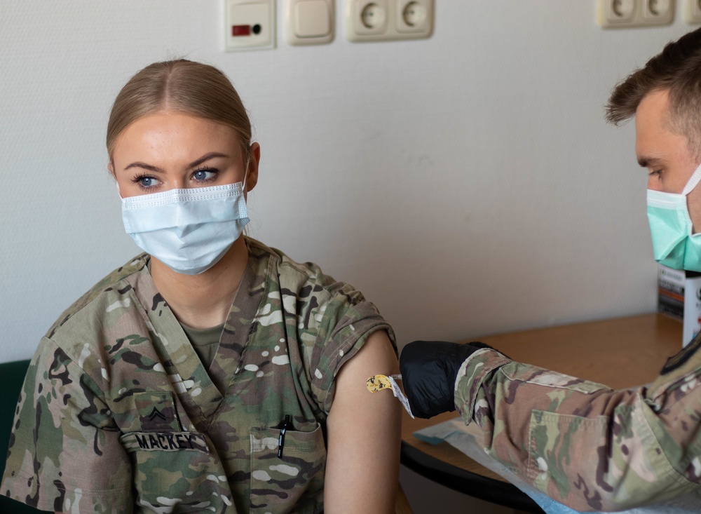 KFOR Soldiers administer COVID-19 vaccine