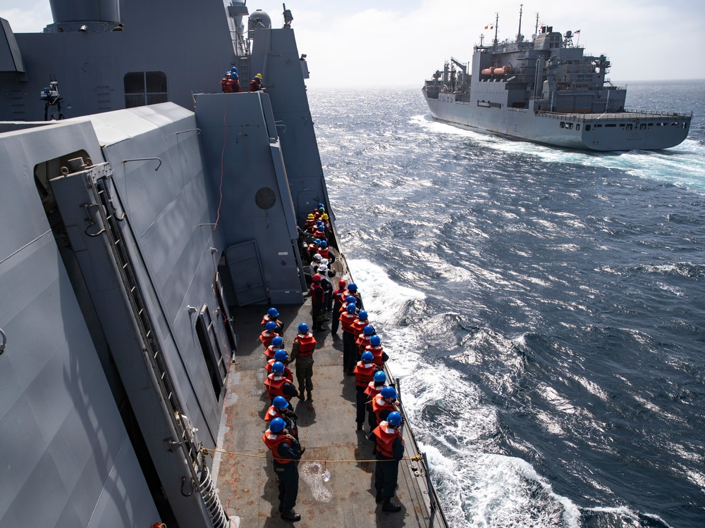 11th MEU, USS Portland Receive Replenishment-At-Sea