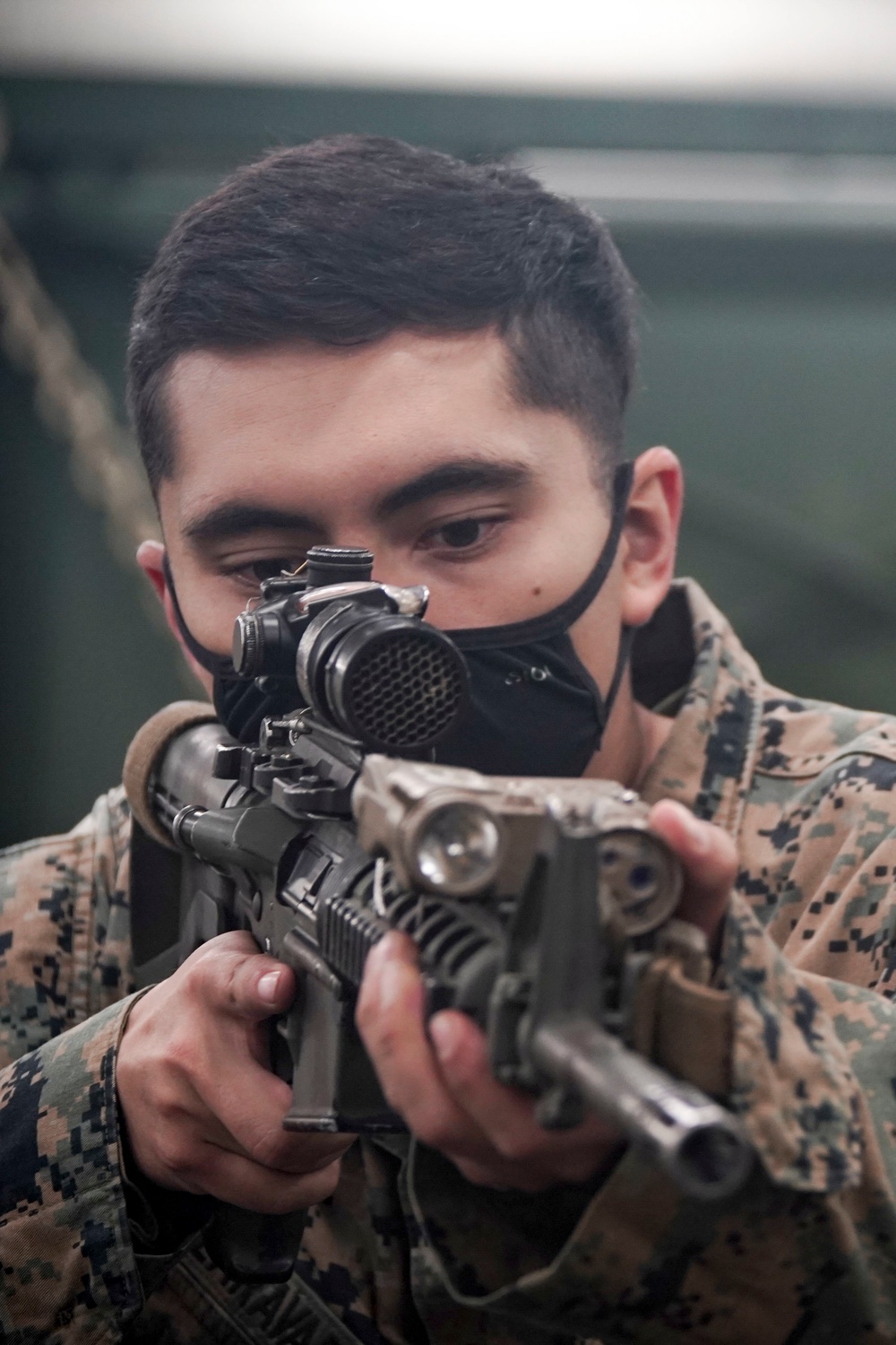 BLT 1/1 Conducts Tapehouse Drills aboard USS Portland