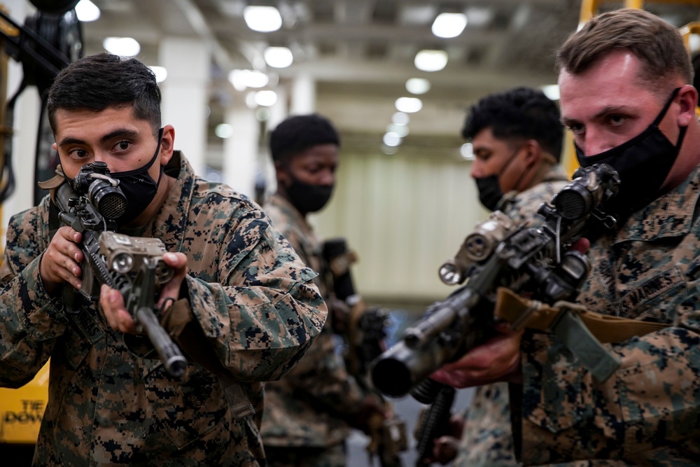 BLT 1/1 Conducts Tapehouse Drills aboard USS Portland