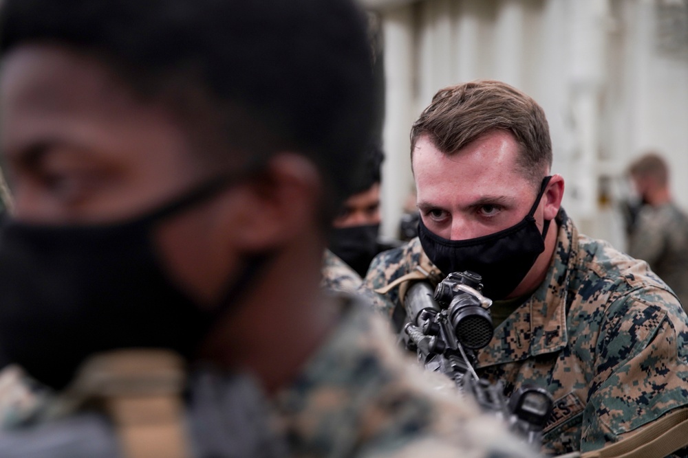 BLT 1/1 Conducts Tapehouse Drills aboard USS Portland