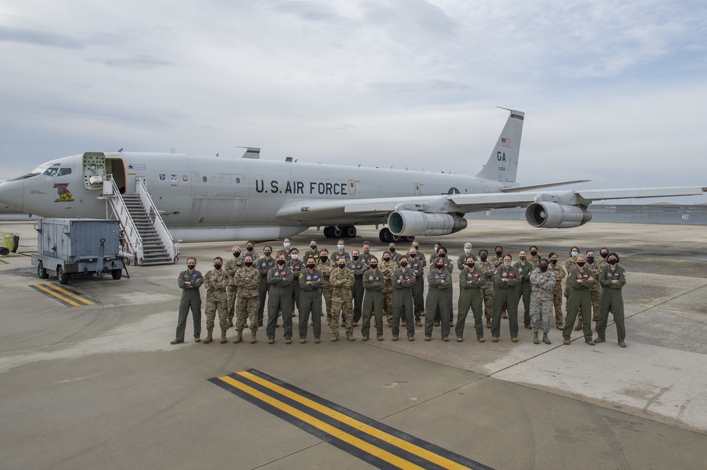 First all-female JSTARS flight crew honors women’s history month with flight