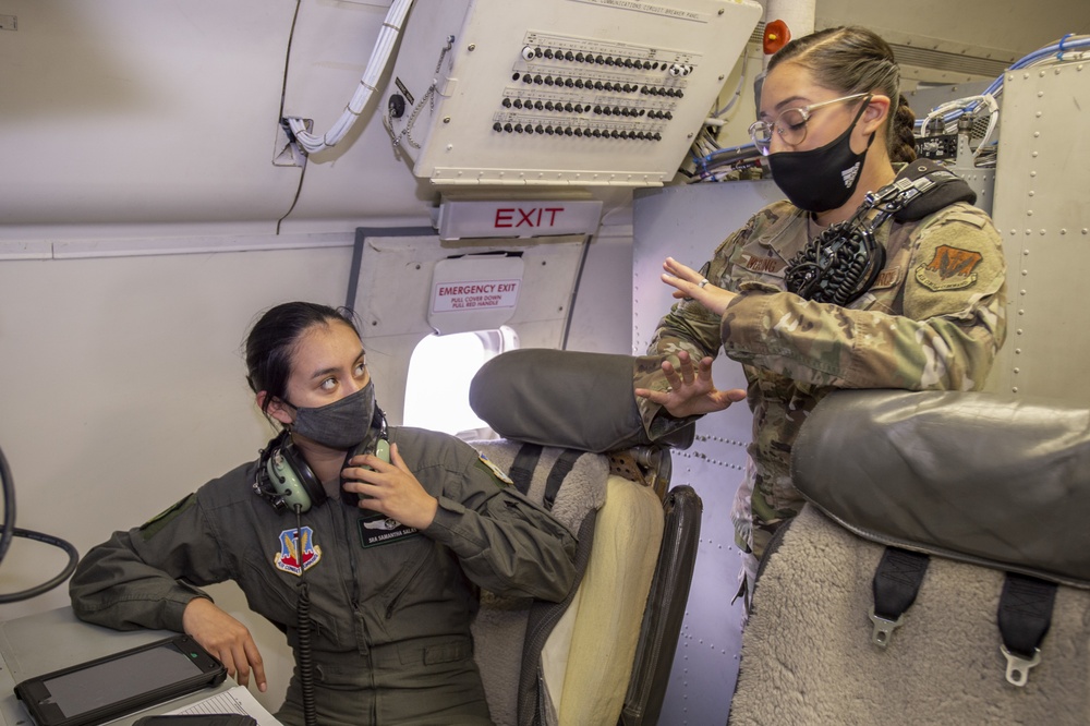 First all-female JSTARS flight crew honors women’s history month with flight