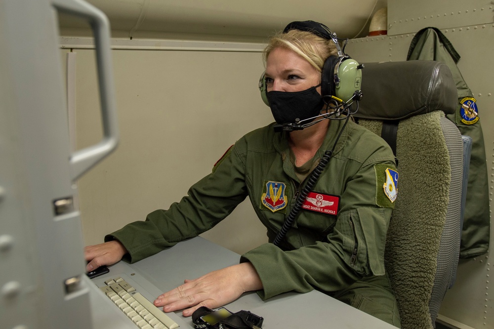 First all-female JSTARS flight crew honors women’s history month with flight