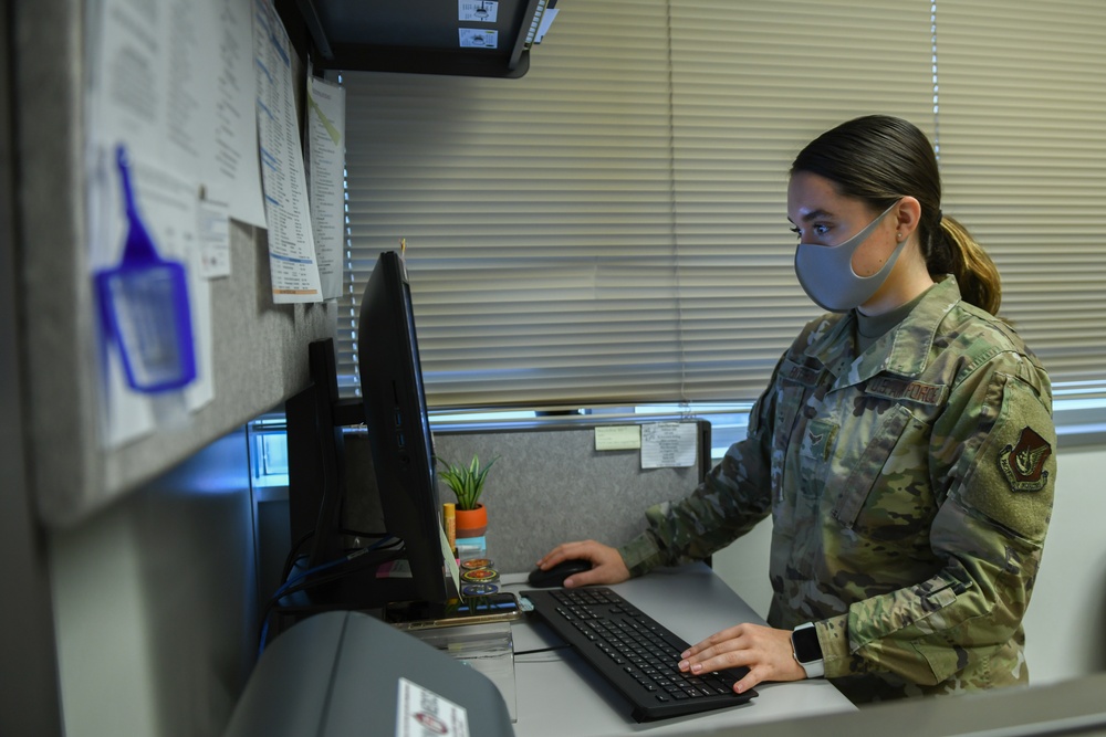 A1C Mikenzie Bontrager Airman of the Week