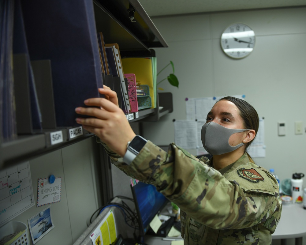 A1C Mikenzie Bontrager Airman of the Week A1C Mikenzie Bontrager Airman of the Week