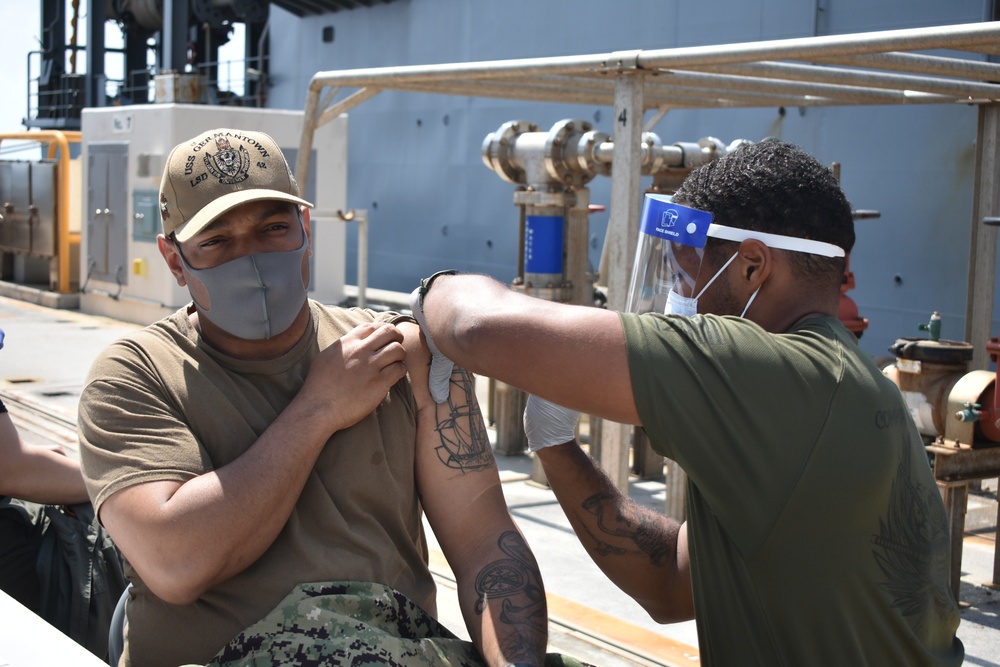 GERMANTOWN Sailor Receives Second COVID Vaccine Dose