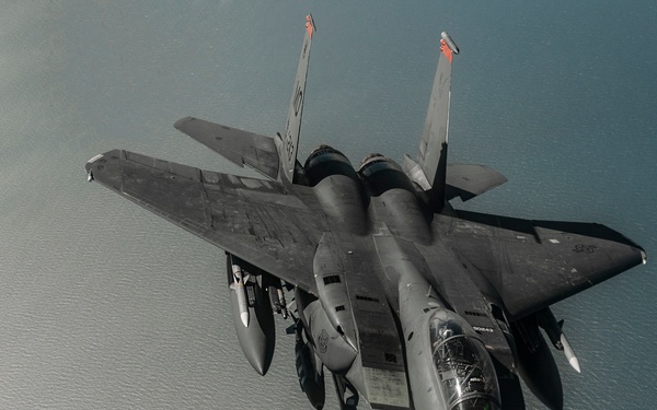 Python Ops refuel F-15E’s