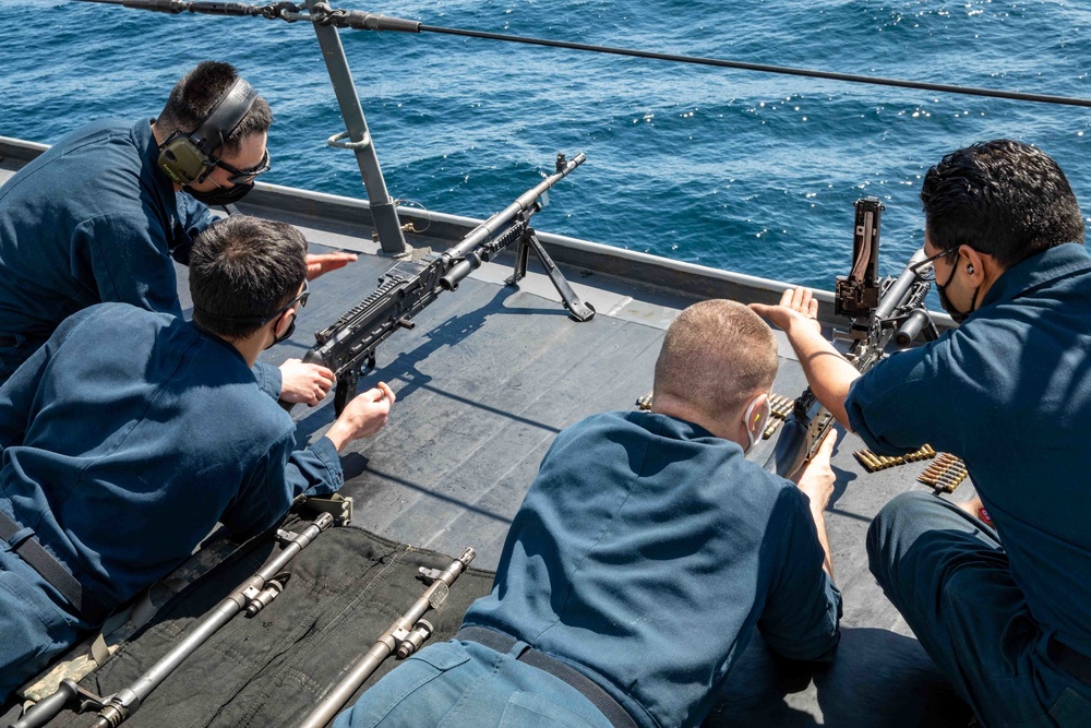 Arlington Sailors shoot the 240-B machine gun