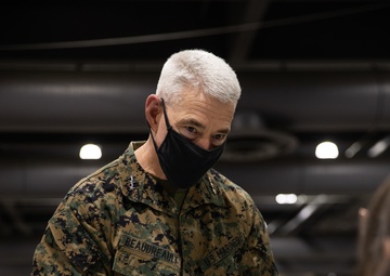 II MEF Commanding General visits the Center City Community Vaccination Center in Philadelphia