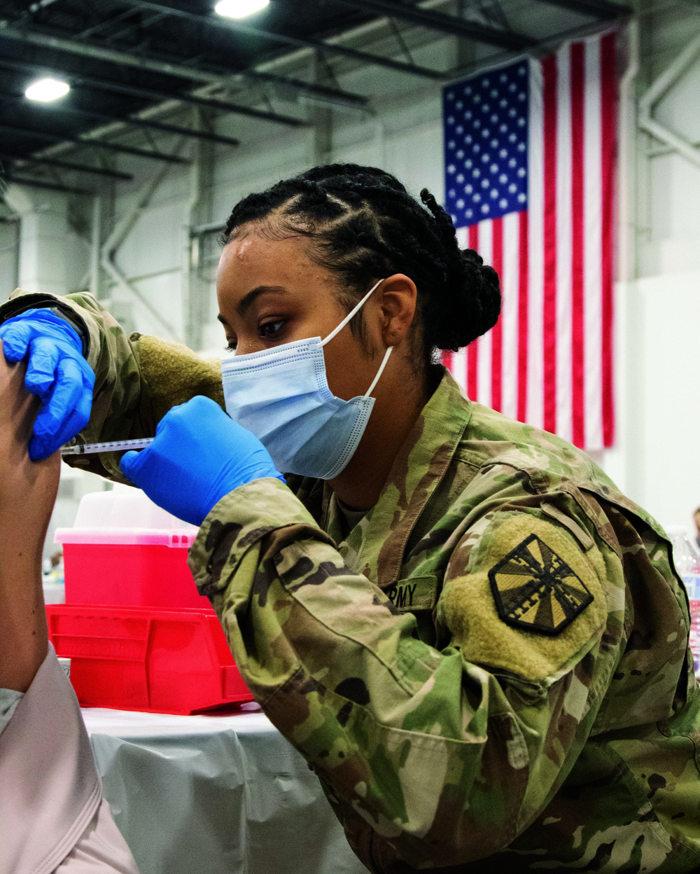 Michigan National Guard helps to vaccinate thousands in Novi