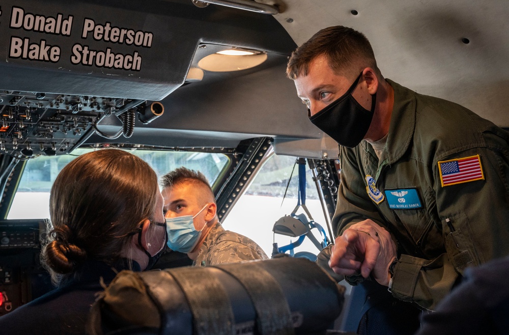 Penn State ROTC Cadets tour Dover AFB