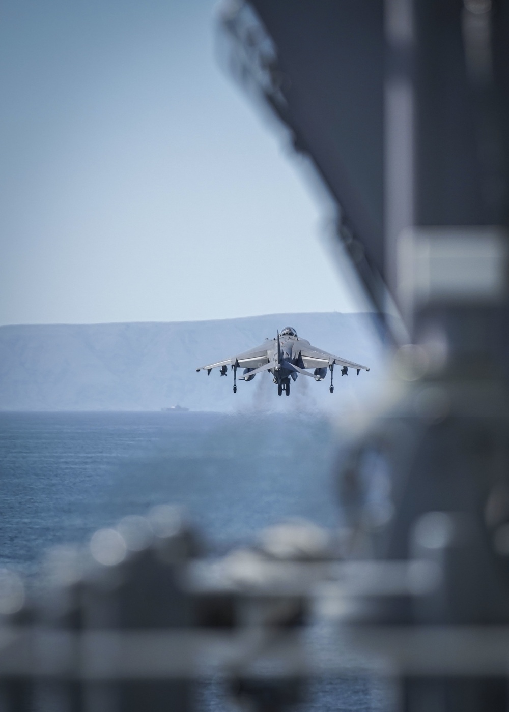 11th MEU AV-8Bs, F-35Bs take off from the USS Essex