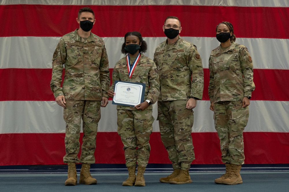 ALS class 21-3 graduates