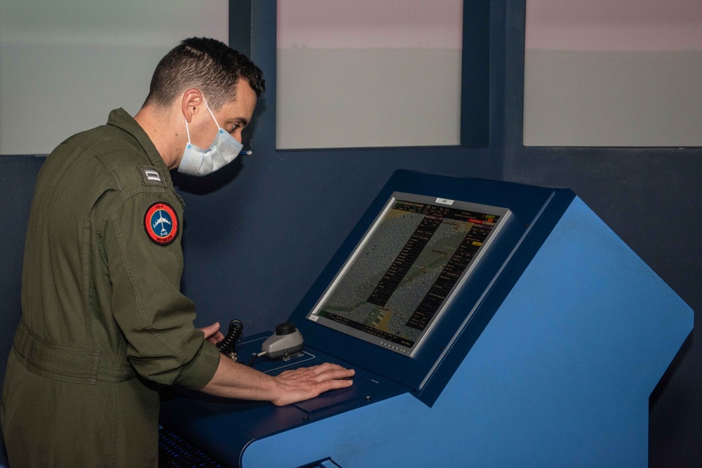 Sailor participates in training